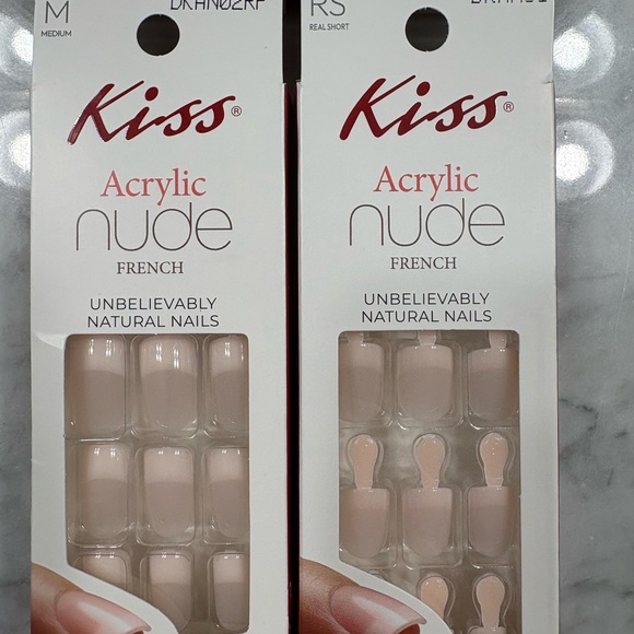 4 Pack Kiss Acrylic Nude French Glue Nails for Manicure Christmas Holiday NYE - Picture 2 of 3